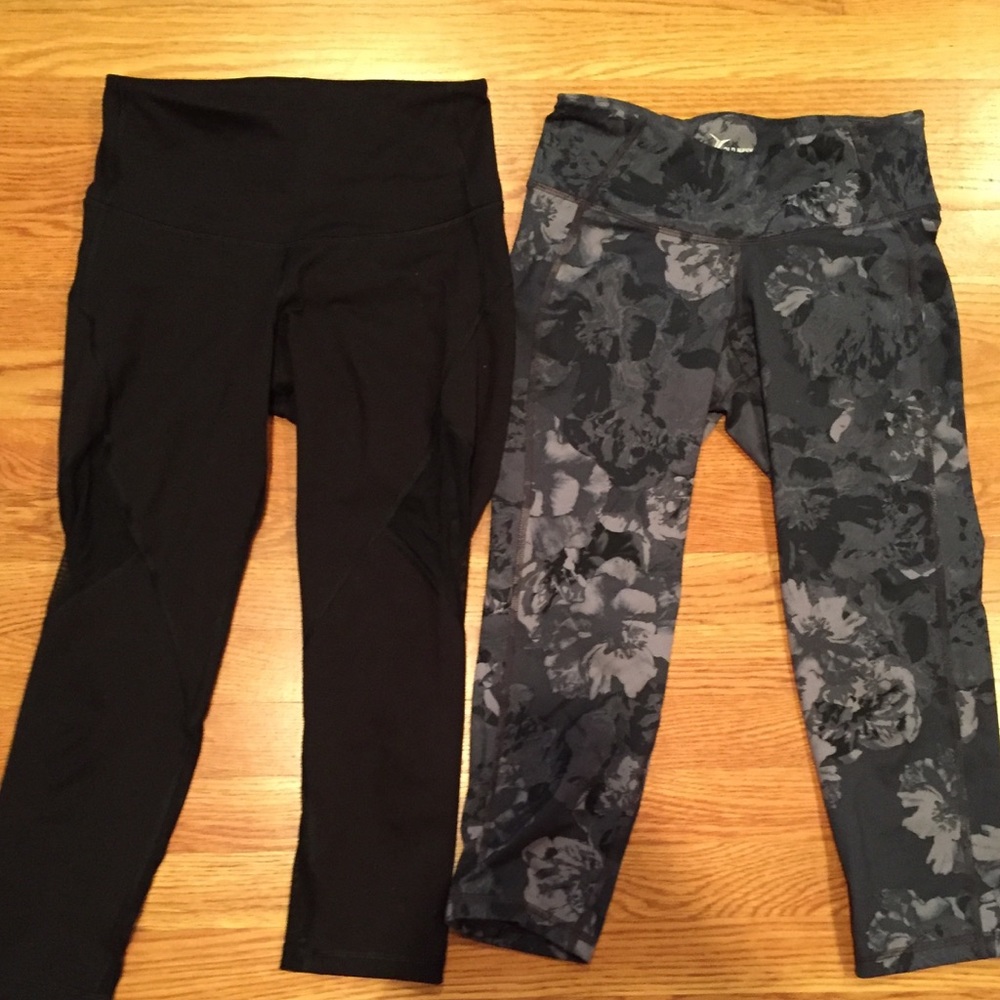 Old navy active capris size small